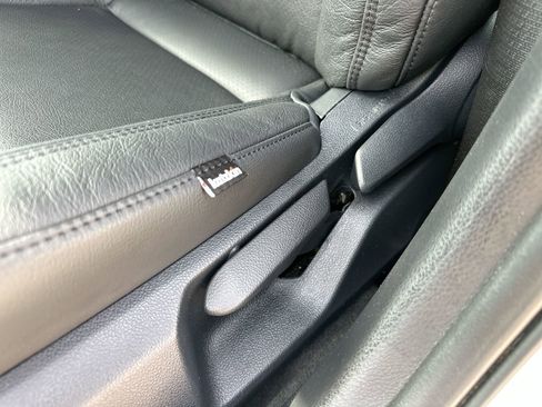 Used 2025 Toyota Camry LE image 12