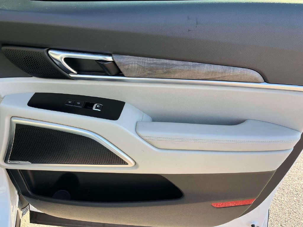 Used 2020 Kia Telluride SX FWD image 12