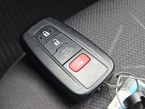 Used 2023 Toyota RAV4 XLE w/ Convenience Package AWD/4WD image 35