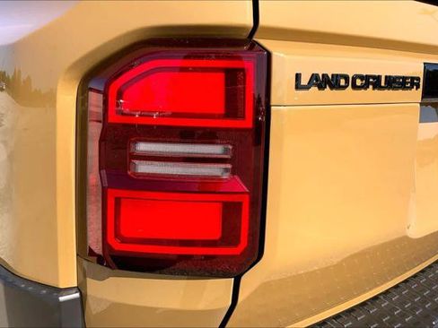Certified 2026 Toyota Land Cruiser w/ Premium Package AWD/4WD image 28