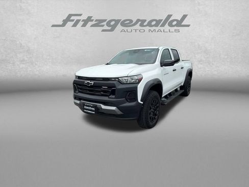 Used 2024 Chevrolet Colorado Trail Boss w/ Advanced Trailering Package AWD/4WD image 27