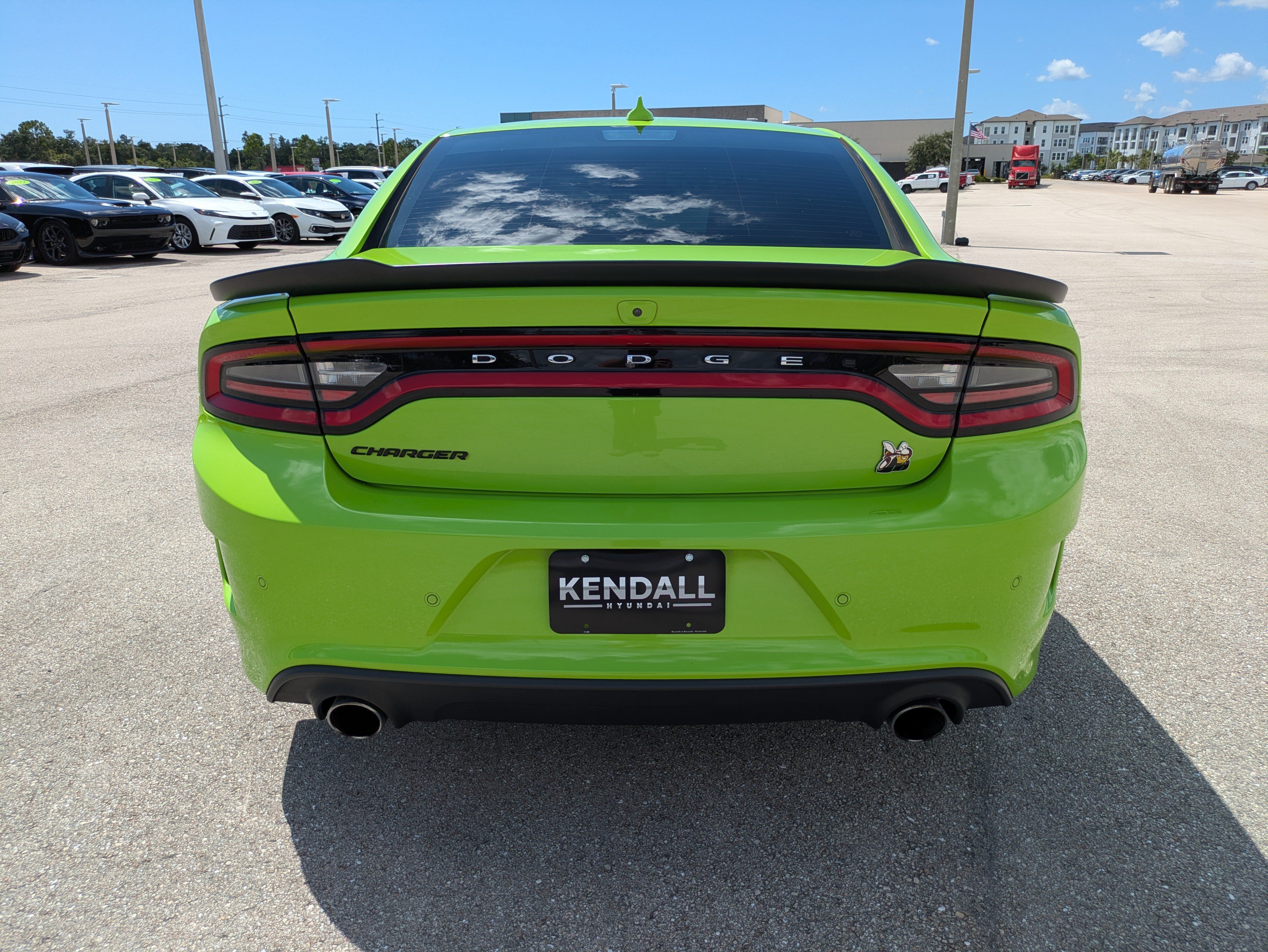 Used 2023 Dodge Charger Scat Pack w/ Technology Group RWD image 5