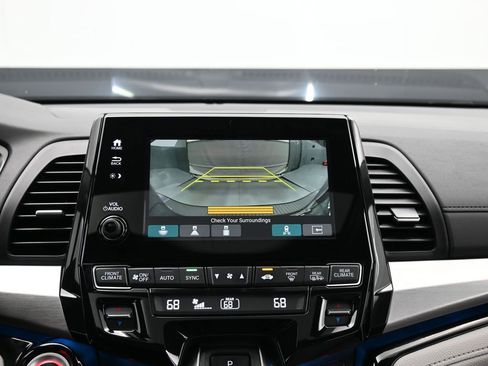 Certified 2024 Honda Odyssey Touring image 34