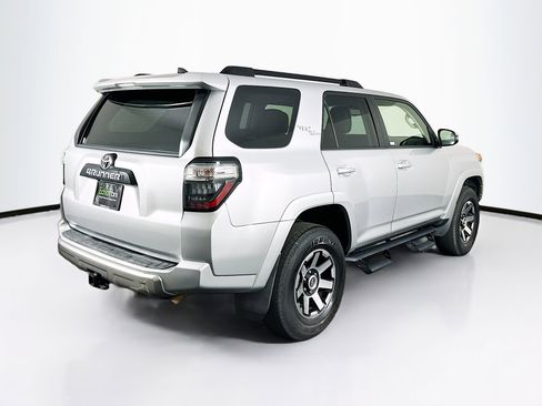 Used 2020 Toyota 4Runner TRD Off-Road Premium image 9