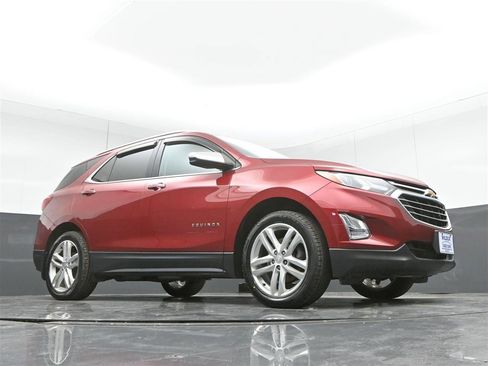 Used 2018 Chevrolet Equinox Premier AWD/4WD image 31