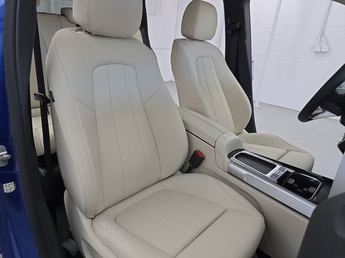 New 2026 Mercedes-Benz GLB 250 4MATIC image 10