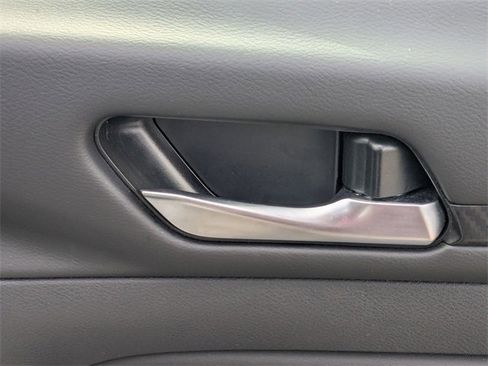 Used 2024 Nissan Altima 2.5 SV image 31