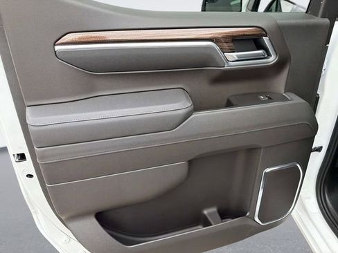 New 2026 Chevrolet Silverado 1500 LT image 16