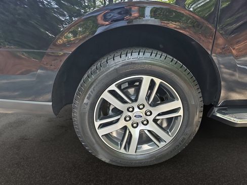 Used 2022 Ford Expedition Max Limited RWD image 43