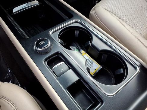 Used 2023 Lincoln Corsair Reserve w/ Equipment Group 201A image 26