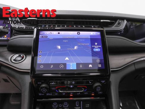 Used 2022 Jeep Grand Cherokee Limited 4xe AWD/4WD image 12