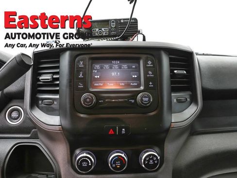 Used 2022 RAM 2500 Tradesman w/ Chrome Appearance Group AWD/4WD image 12