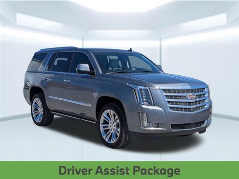 Used 2020 Cadillac Escalade Premium Luxury w/ LPO, Radiant Package RWD image 9
