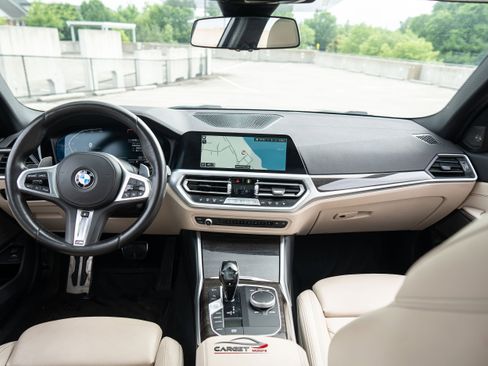 Used 2020 BMW 330i xDrive Sedan w/ M Sport Package AWD/4WD image 13