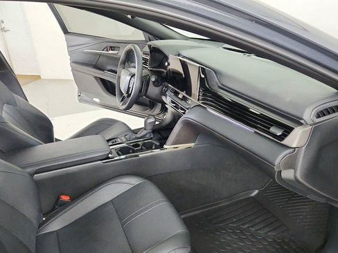 Used 2026 Toyota Camry XSE FWD image 27