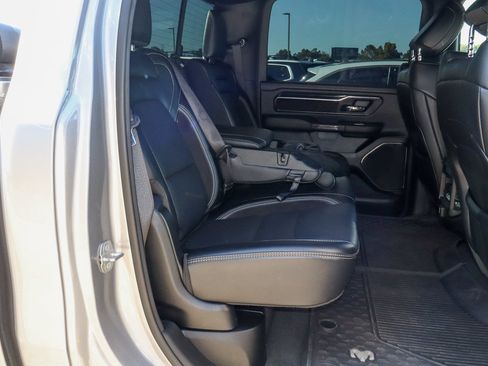 Used 2022 RAM 1500 Laramie AWD/4WD image 28