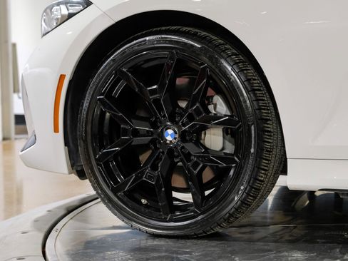 Used 2025 BMW 330i xDrive Sedan AWD/4WD image 61