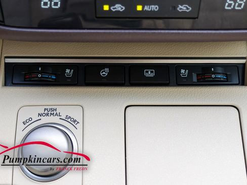 Used 2016 Lexus ES 350 w/ Luxury Package w/Wood Trim FWD image 44