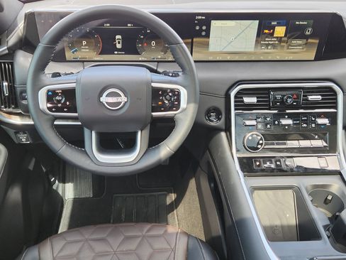 Used 2025 Nissan Armada Platinum RWD image 20