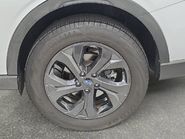 Used 2020 Subaru Outback Onyx Edition XT AWD/4WD image 33