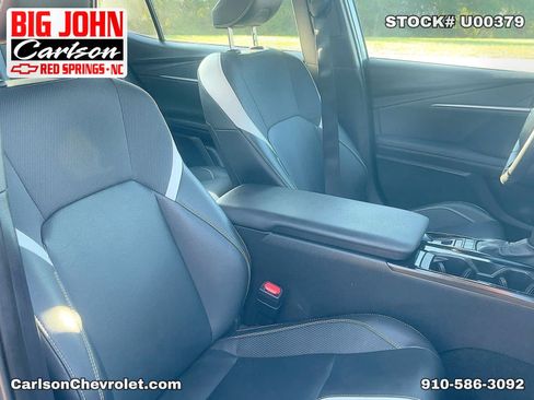 Used 2025 Toyota Camry SE FWD image 32