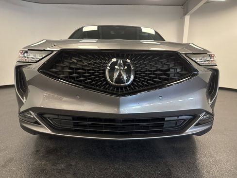 Used 2024 Acura MDX A-Spec image 4