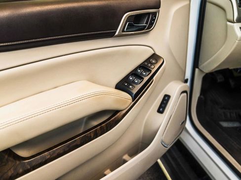 Used 2018 GMC Yukon Denali w/ Open Road Package image 21