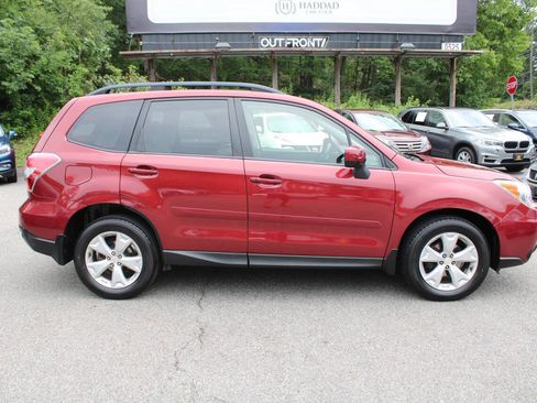 Used 2015 Subaru Forester 2.5i Premium AWD/4WD image 6