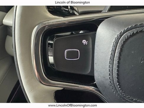 Used 2025 Lincoln Navigator L Black Label image 49