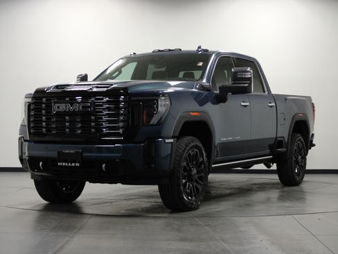 New 2026 GMC Sierra 2500 Denali Ultimate AWD/4WD image 8