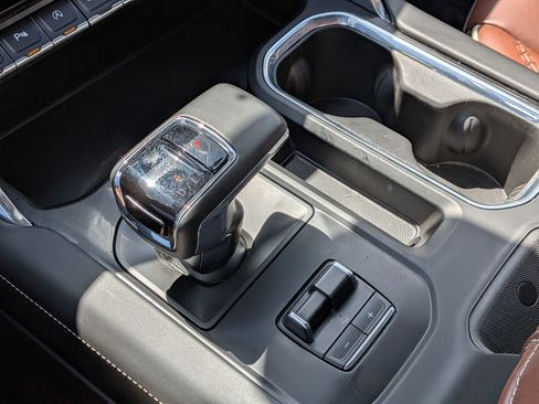 Used 2023 GMC Sierra 1500 Denali Ultimate AWD/4WD image 24