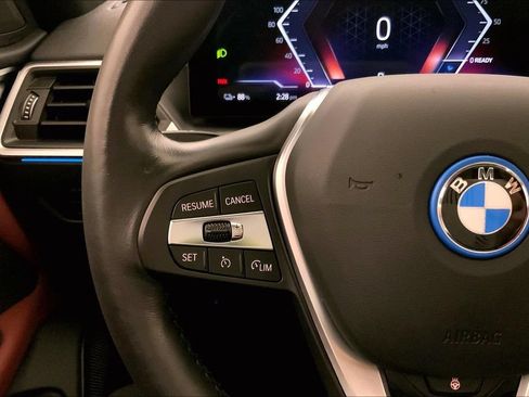 Used 2023 BMW i4 eDrive40 w/ Premium Package RWD image 17