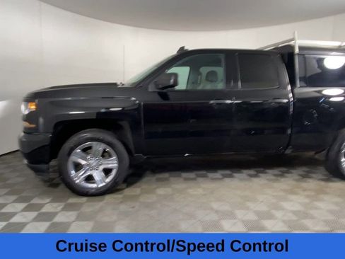 Used 2019 Chevrolet Silverado 1500 Custom w/ Custom Convenience Package image 7