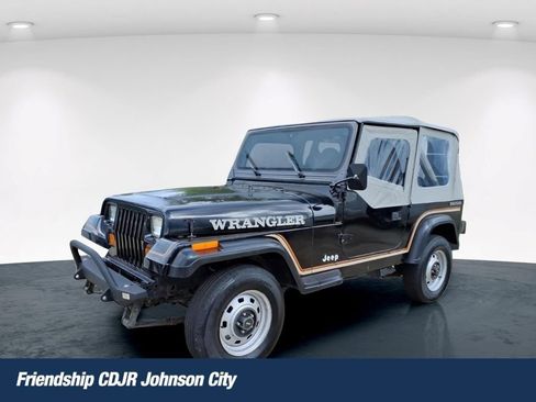 Used 1990 Jeep Wrangler 4WD image 1