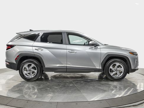 Used 2024 Hyundai Tucson SE AWD/4WD image 8