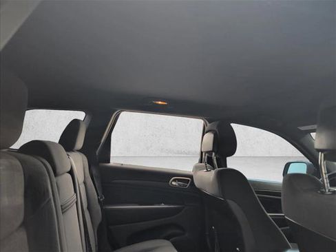 Used 2015 Jeep Grand Cherokee Laredo w/ Quick Order Package 23E RWD image 22