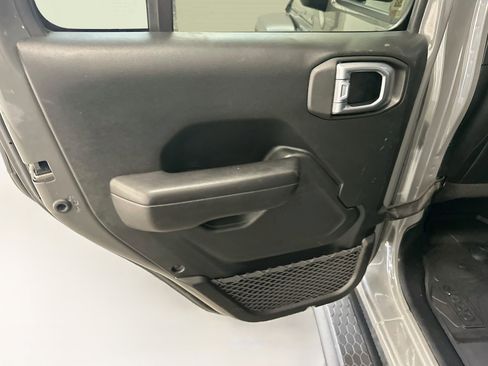 Used 2020 Jeep Wrangler Unlimited Sport AWD/4WD image 27