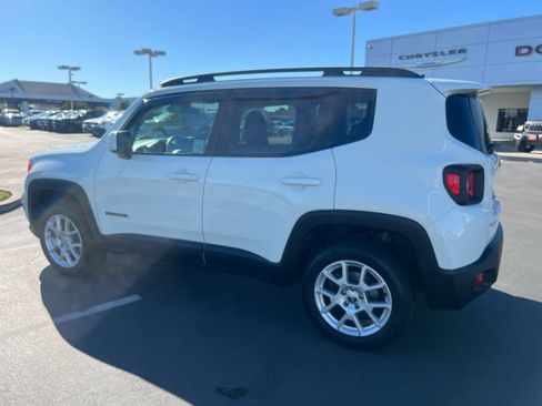 Used 2021 Jeep Renegade Latitude AWD/4WD image 19