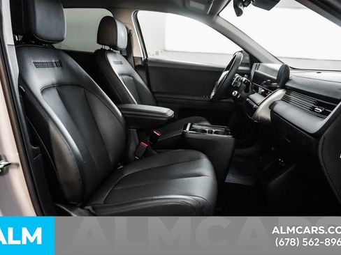 Used 2025 Hyundai Ioniq 5 SEL image 19
