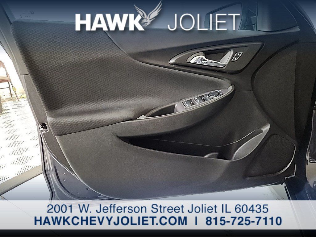 Used 2025 Chevrolet Malibu LT FWD image 22