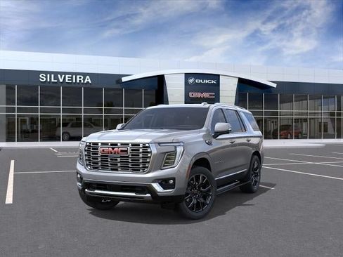 New 2026 GMC Yukon Denali w/ Denali Reserve Package AWD/4WD image 8