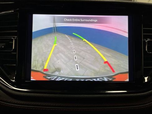 Used 2024 Dodge Durango GT image 11