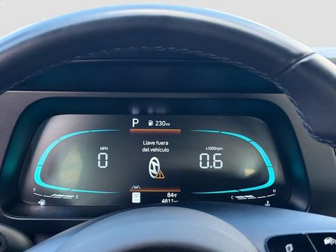 Certified 2025 Hyundai Elantra Sport FWD image 12
