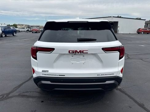 Used 2026 GMC Terrain Elevation AWD/4WD image 4