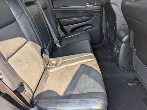 Used 2022 Jeep Grand Cherokee Laredo X AWD/4WD image 20