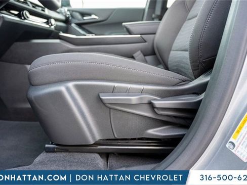 New 2026 Chevrolet Equinox LT image 19