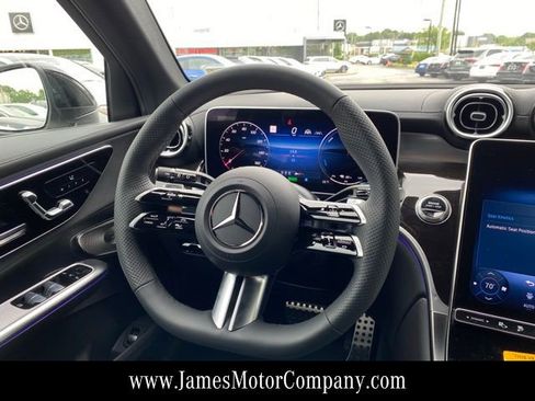 Certified 2025 Mercedes-Benz GLC 350e 4MATIC image 17