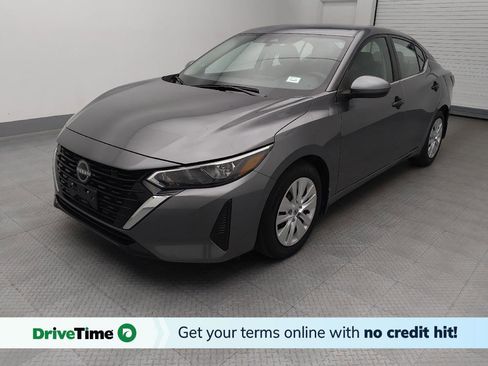 Used 2025 Nissan Sentra S FWD image 1