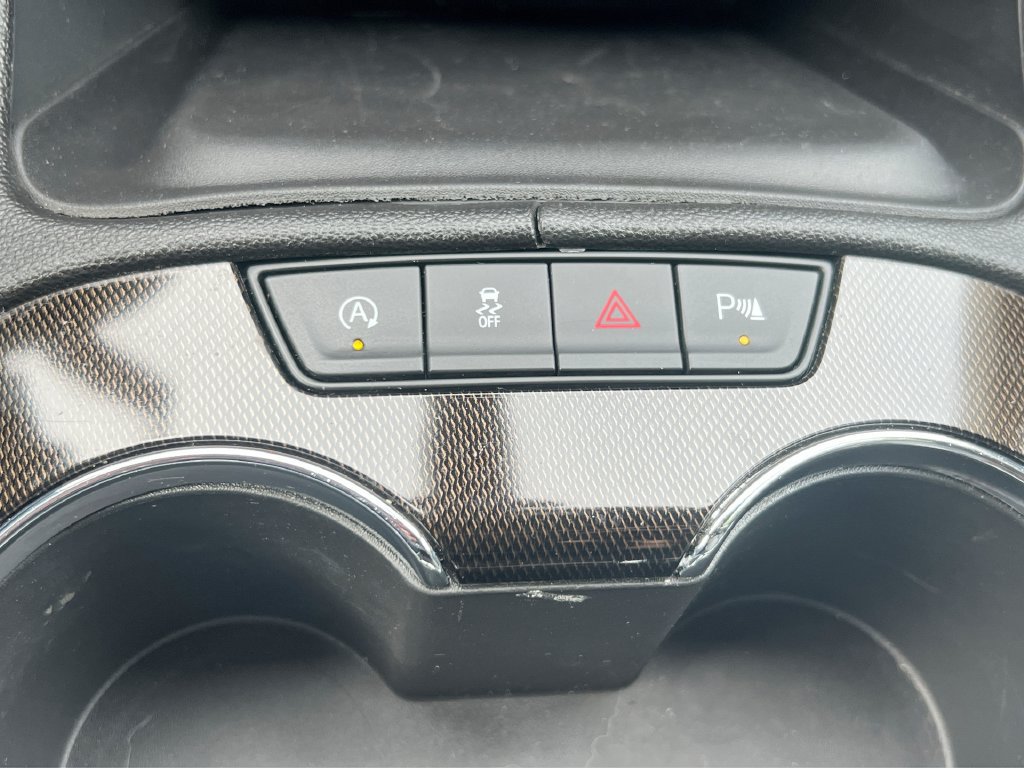Used 2023 GMC Acadia AT4 w/ Technology Package AWD/4WD image 36