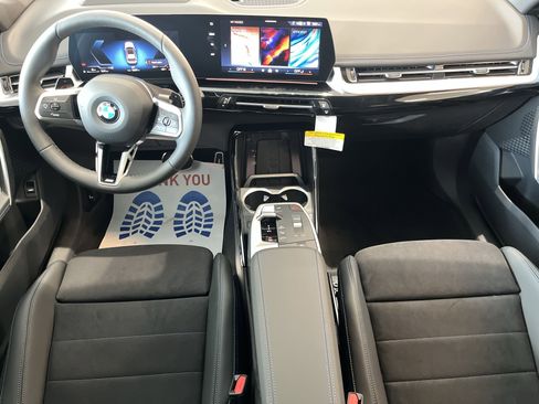New 2025 BMW X1 xDrive28i w/ Technology Package image 4